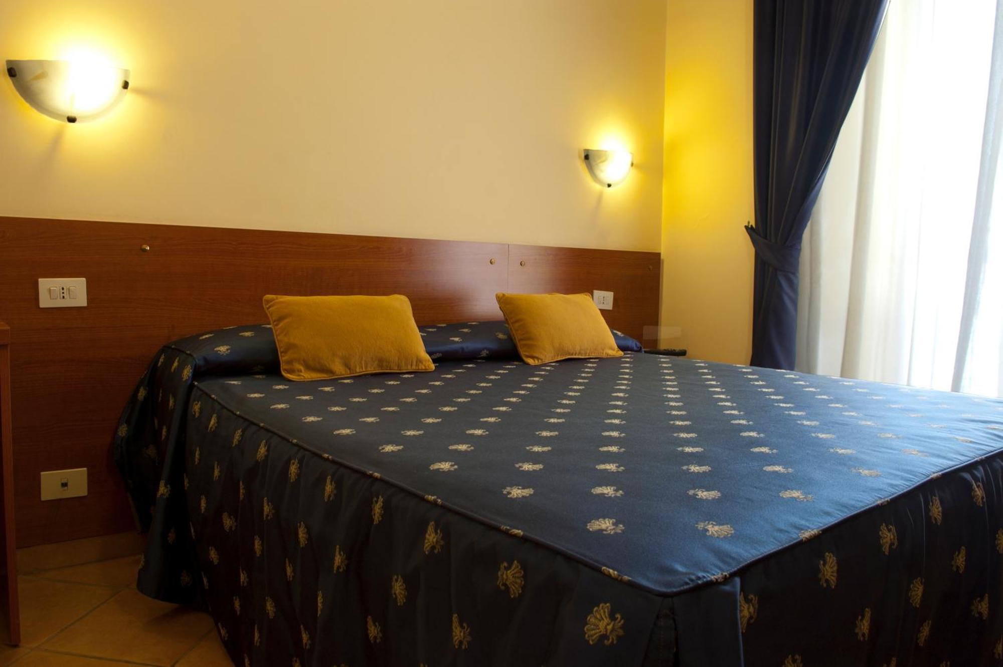 Hotel Cervia *